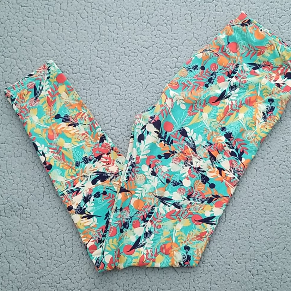LuLa Roe leggings